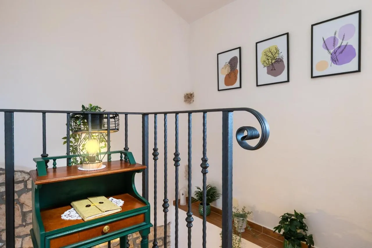 Villa House Rakalj 1993