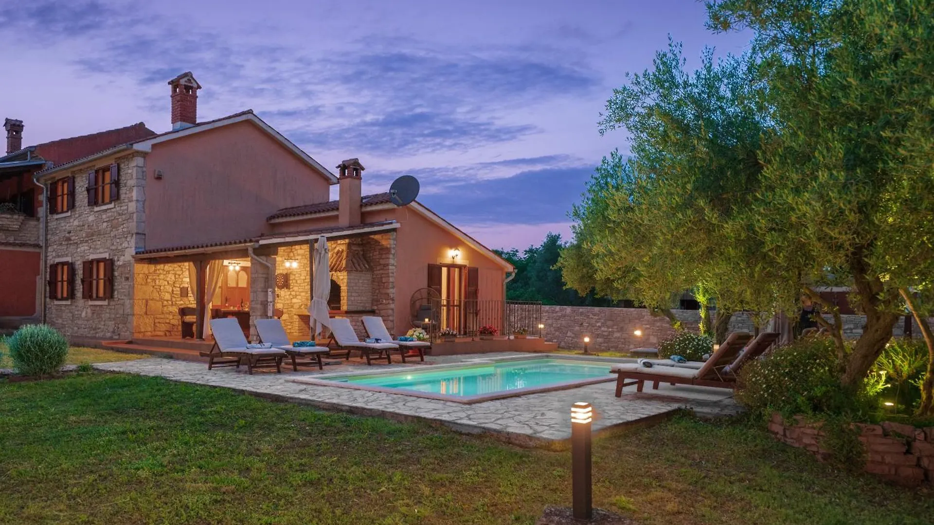 Ferienhaus Villa House Rakalj 1993 Kroatien
