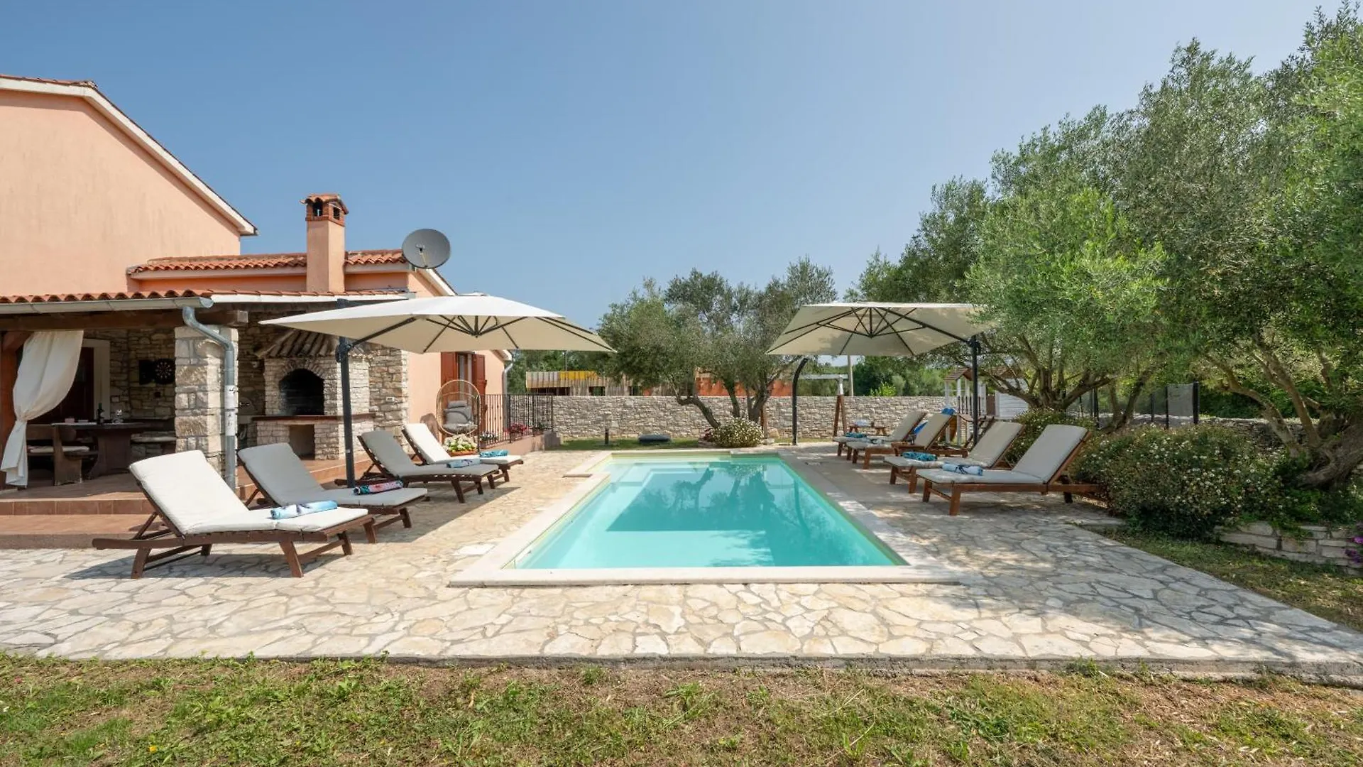 Villa House Rakalj 1993